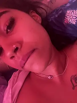 Laysha12 online show from 5, 3, 2026