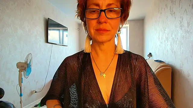 LioraWeiss online show from 29, 5, 2026