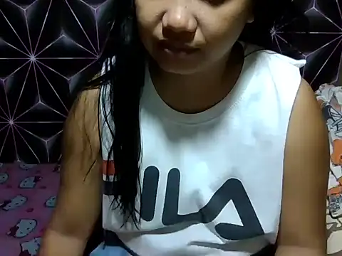 Flowerbebe online show from 9, 4, 2026