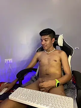 asian darlingcummersxXx online show from 17, 3, 2026