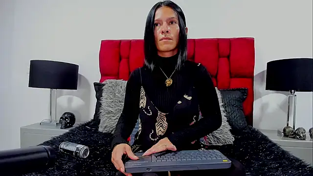 Snapshot of Amelie_Blake chatting on 18, 7, 2026 Amelie Blake online show from 18, 7, 2026