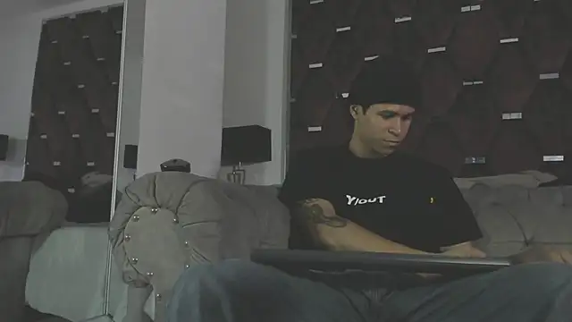 Snapshot of TonyBenedetti chatting on 14, 7, 2026 TonyBenedetti online show from 14, 7, 2026