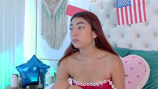 Snapshot of Sara_funy chatting on 6, 7, 2026 Sara funy online show from 6, 7, 2026