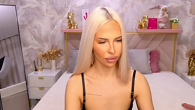 EvaXElfi online show from 13, 4, 2026