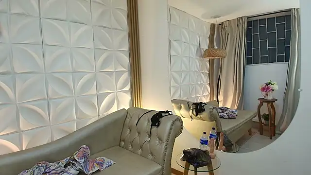 NaomiCampbell 7 online show from 18, 3, 2026