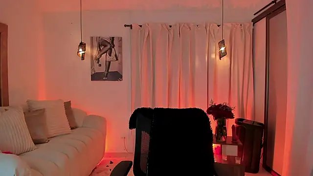 Snapshot of IsabellaLux_ chatting on 9, 6, 2026 IsabellaLux online show from 9, 6, 2026