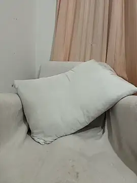 paula p07 online show from 10, 3, 2026