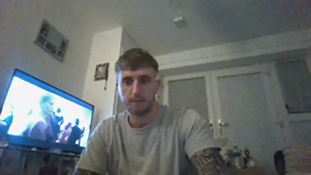 Snapshot of freddie321 chatting on 2, 3, 2026 freddie321 online show from 2, 3, 2026