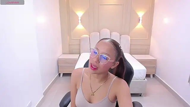 LESLYSIMPSON online show from 19, 3, 2026