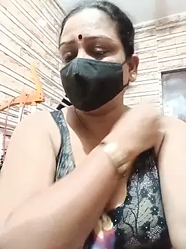 Snapshot of Rashmi_89 chatting on 8, 6, 2026 Rashmi 89 online show from 8, 6, 2026