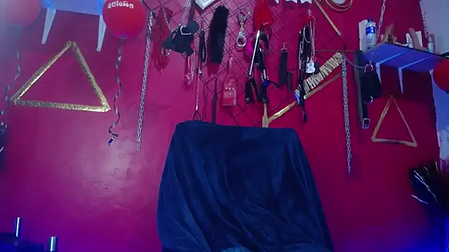 Snapshot of Angel_Hot_4 chatting on 3, 3, 2026 Angel Hot 4 online show from 3, 3, 2026