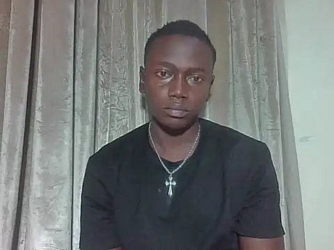 Snapshot of darkerberryguy chatting on 5, 3, 2026 darkerberryguy online show from 5, 3, 2026