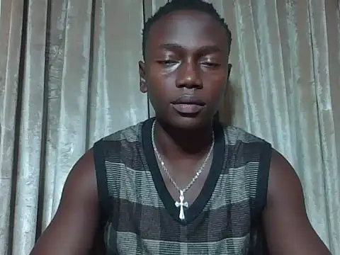 Snapshot of darkerberryguy chatting on 8, 3, 2026 darkerberryguy online show from 8, 3, 2026