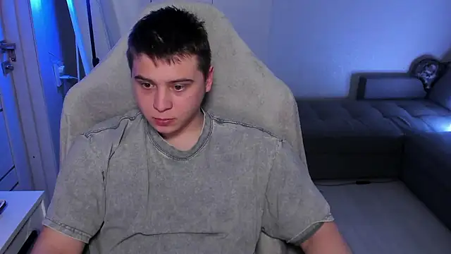 Snapshot of max_sm1th chatting on 28, 2, 2026 max sm1th online show from 28, 2, 2026