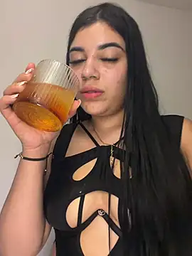  Victoriarosse  online show from 12, 5, 2026