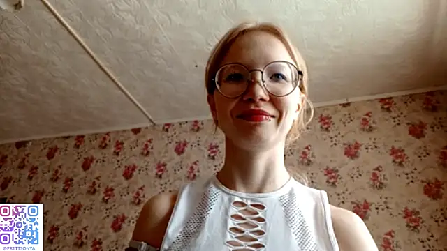 Snapshot of SoniqBliss chatting on 1, 3, 2026 SoniqBliss online show from 1, 3, 2026