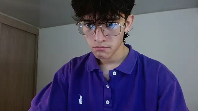 Snapshot of noah_millerx chatting on 20, 6, 2026 noah millerx online show from 20, 6, 2026