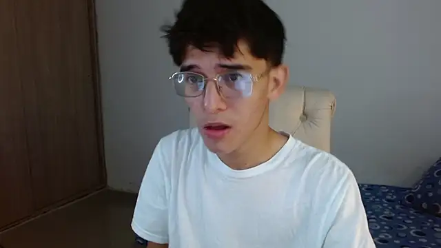 Snapshot of noah_millerx chatting on 24, 6, 2026 noah millerx online show from 24, 6, 2026