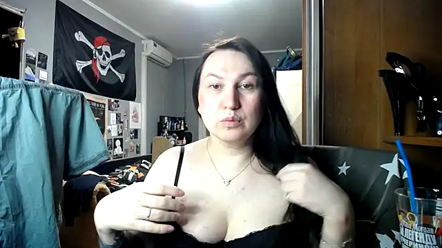 EvaBeautyXx online show from 13, 3, 2026