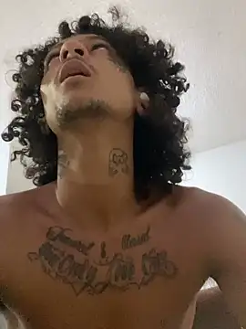 Snapshot of carlitu_021 chatting on 26, 2, 2026 carlitu 021 online show from 26, 2, 2026