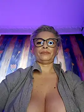 LunaBlaise online show from 26, 2, 2026