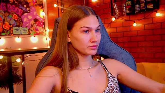 Sweet Emilya online show from 11, 5, 2026