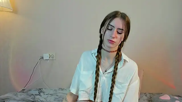 Snapshot of EllieRough chatting on 14, 5, 2026 EllieRough online show from 14, 5, 2026