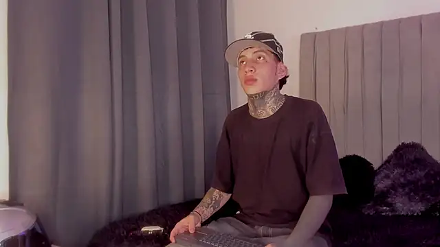 Snapshot of im_dantee chatting on 27, 2, 2026 im dantee online show from 27, 2, 2026