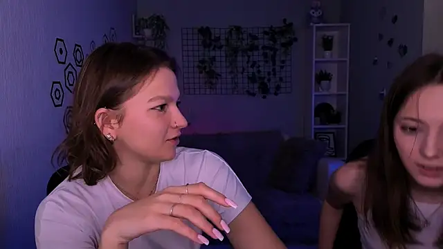 chloe ley online show from 26, 5, 2026
