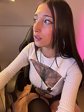 evabellee  online show from 17, 3, 2026