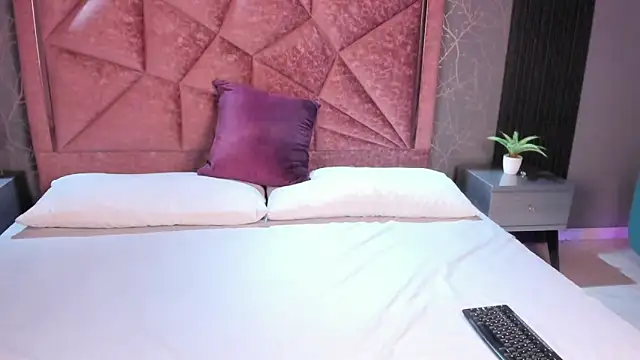 Cristal    online show from 7, 3, 2026