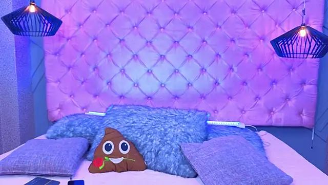 SARA HORNY- online show from 2, 6, 2026