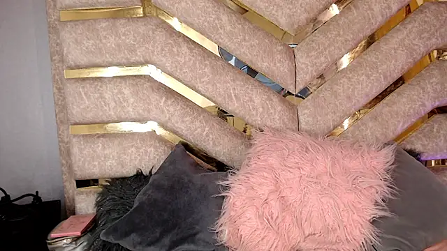 Snapshot of Anittarouse chatting on 13, 5, 2026 Anittarouse online show from 13, 5, 2026