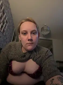 SassieBlondie online show from 27, 2, 2026