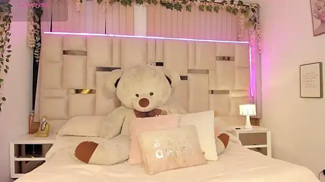 Hanna klover online show from 28, 3, 2026