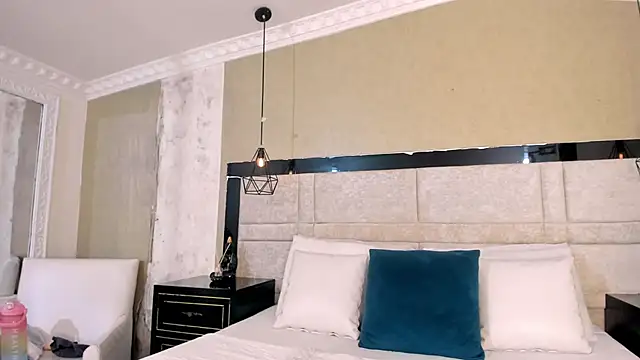 AbbyLoius online show from 20, 3, 2026