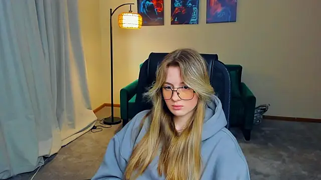 DortheaHupy online show from 28, 2, 2026