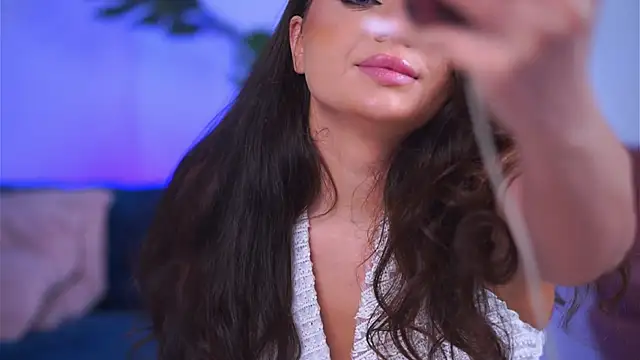 Ashlee Angel online show from 27, 3, 2026