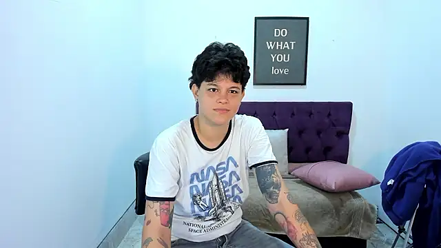 TomBoy Natali online show from 19, 3, 2026