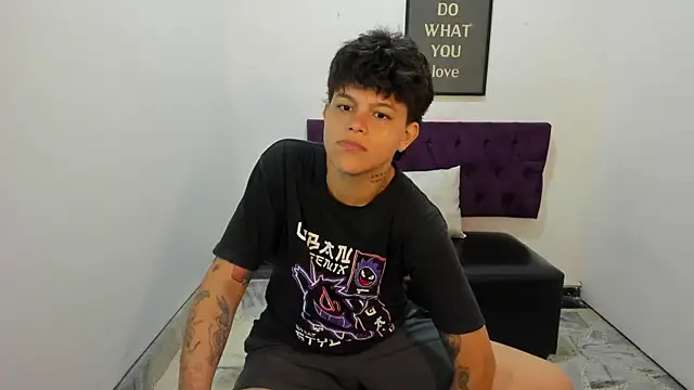 TomBoy Natali online show from 17, 6, 2026