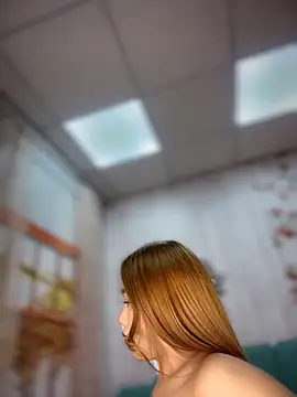 CyberMiaXXX online show from 2, 4, 2026