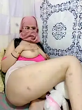 HoT LiiiNa online show from 1, 3, 2026