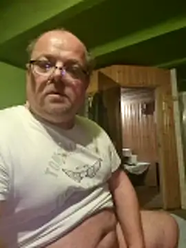 Snapshot of Langoloajkak01 chatting on 28, 2, 2026 Langoloajkak01 online show from 28, 2, 2026