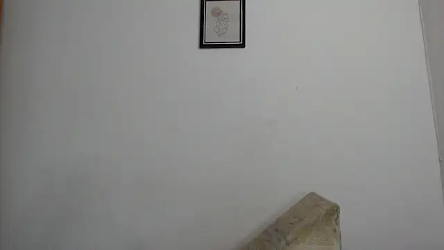 Charlotte Melody online show from 15, 4, 2026