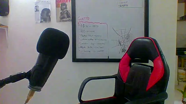 Snapshot of charles_king chatting on 5, 5, 2026 charles king online show from 5, 5, 2026