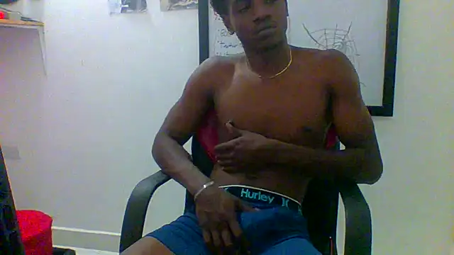 Snapshot of charles_king chatting on 6, 5, 2026 charles king online show from 6, 5, 2026