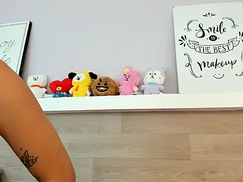 Snapshot of EmmaSanchez_ chatting on 5, 4, 2026 EmmaSanchez online show from 5, 4, 2026