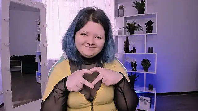 Lunaar  online show from 13, 4, 2026