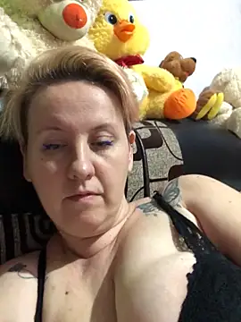 SofiaAmour online show from 28, 3, 2026
