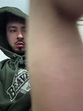 Snapshot of haytiene1 chatting on 28, 2, 2026 haytiene1 online show from 28, 2, 2026